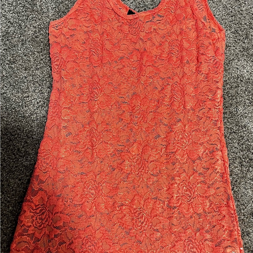 BKE Boutique Vibrant Lace Top